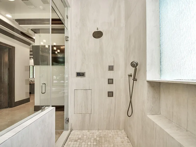 11103 Memorial Dr — Photo 28