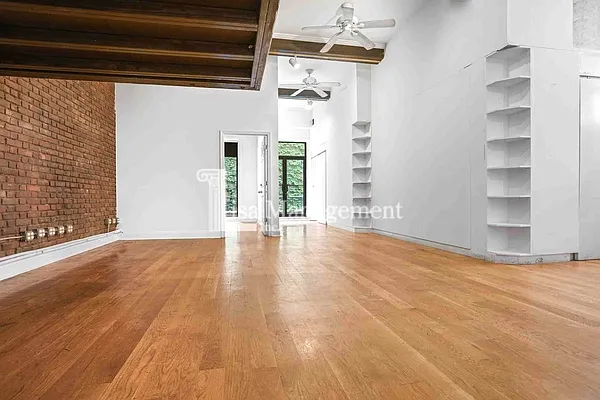 Rented by Lisa Management Inc | media 19