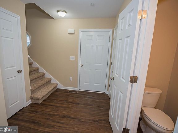 4th image of 6004 Bell Creek Dr