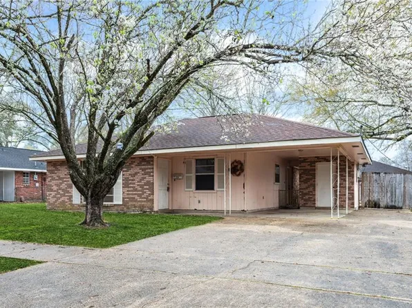 2104 Dennis Dr, Hammond, LA 70401