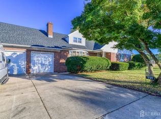 737 Roseland Pl UNIT 2, North Brunswick, NJ 08902