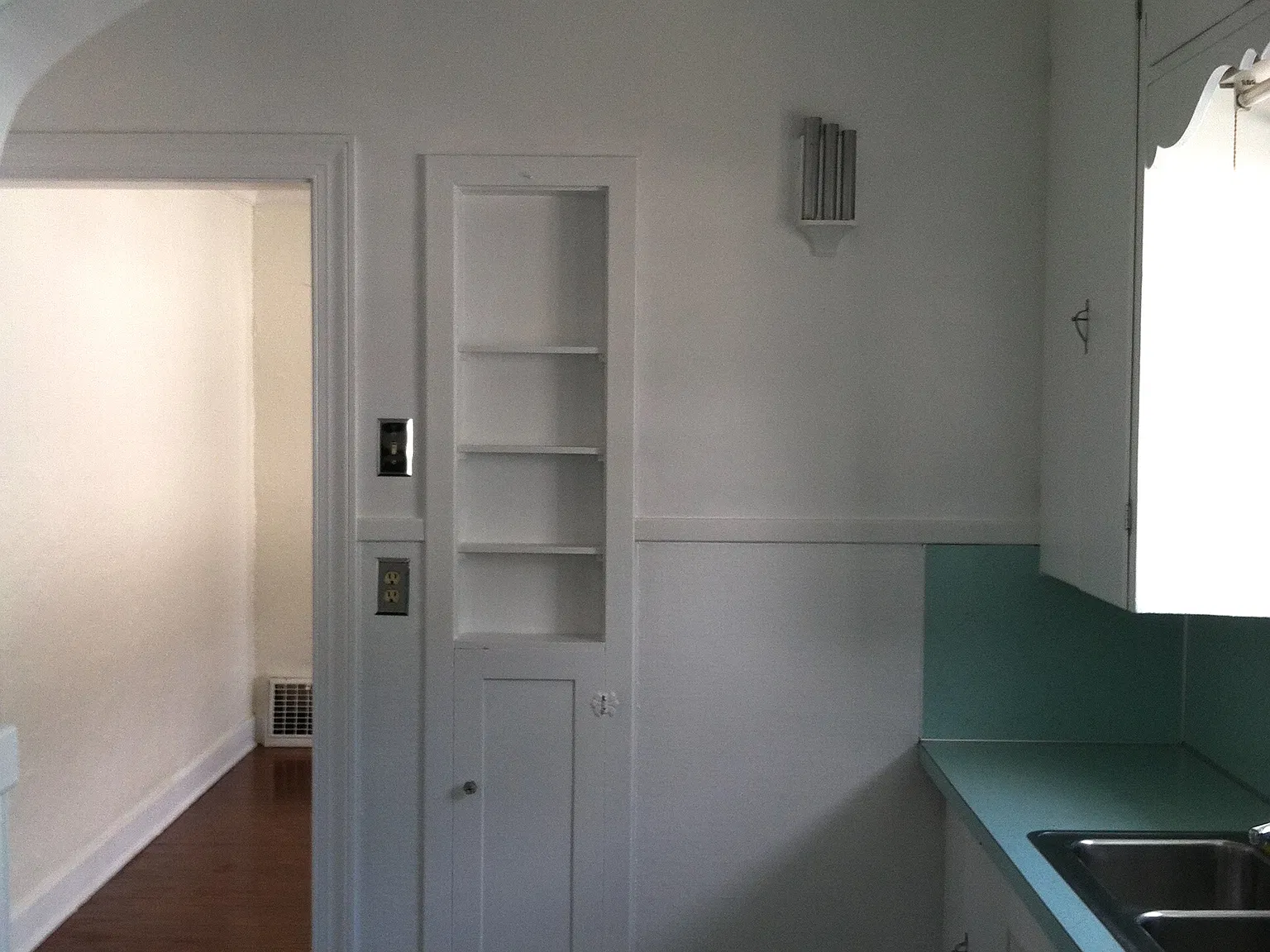 Oak Grove Pl, Toledo — Photo 4