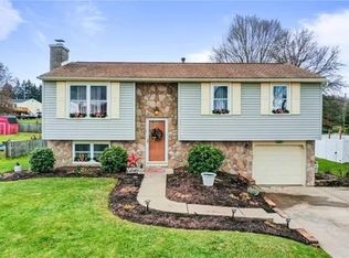 111 Wyndmere Dr, Cranberry Township, PA 16066