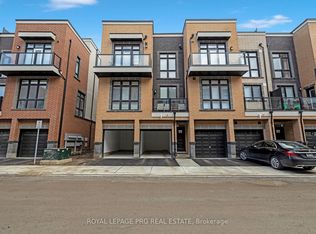 12860 Yonge St #9, Richmond Hill, ON L4E 1J4