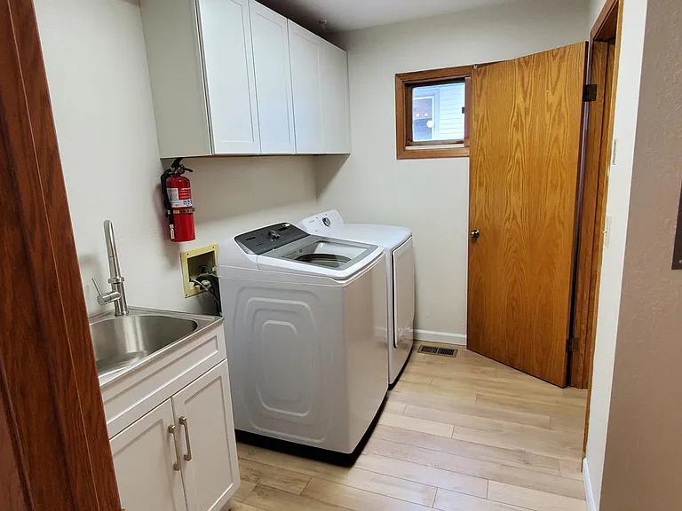 710 S Sheridan St — Photo 11