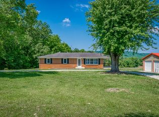 450 Okolona Rd, Rickman, TN 38580