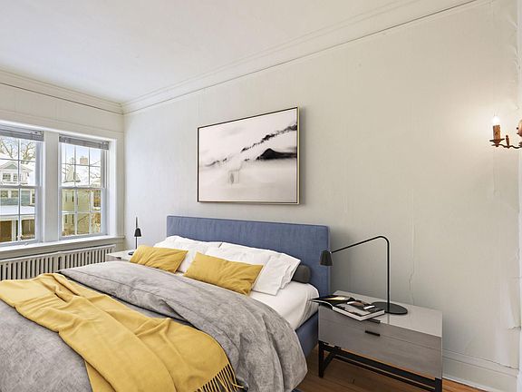 5th image of 2222 Girard Ave S APT 7