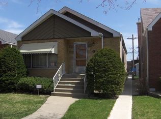 6537 S Komensky Ave, Chicago, IL 60629