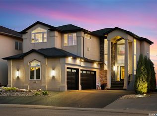 6110 Wascana Ct, Regina, SK S4V3E7