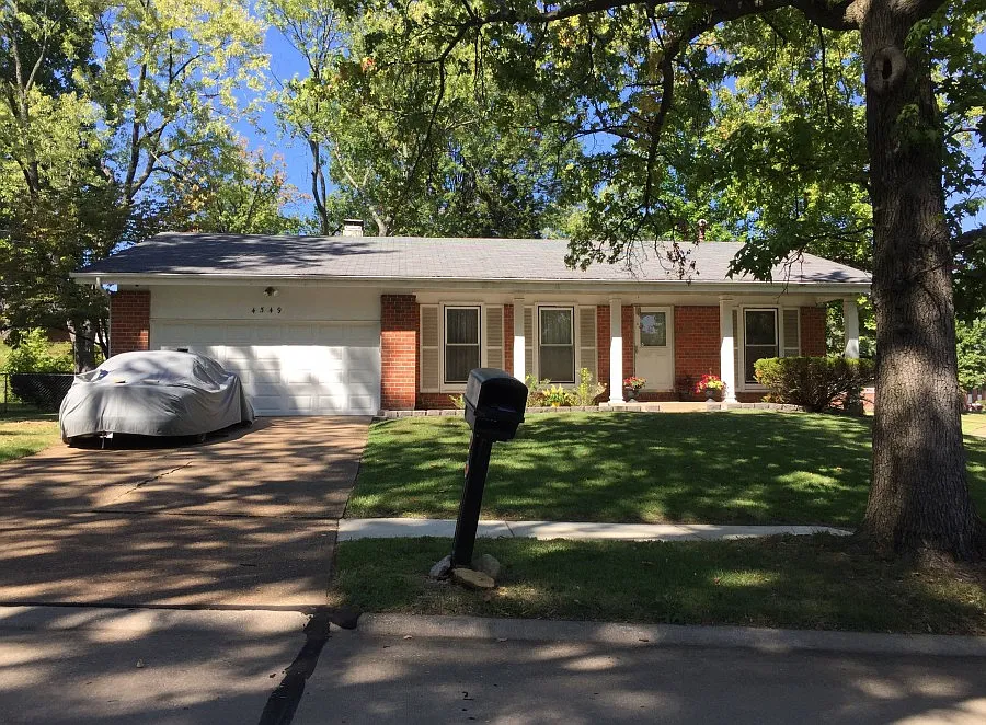 4349 Sulla Dr photo 1