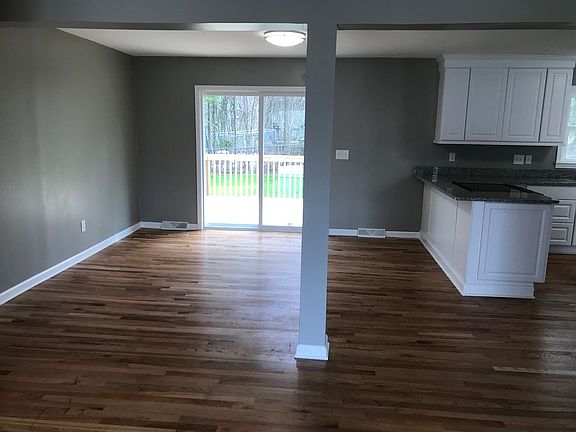 Walk in view