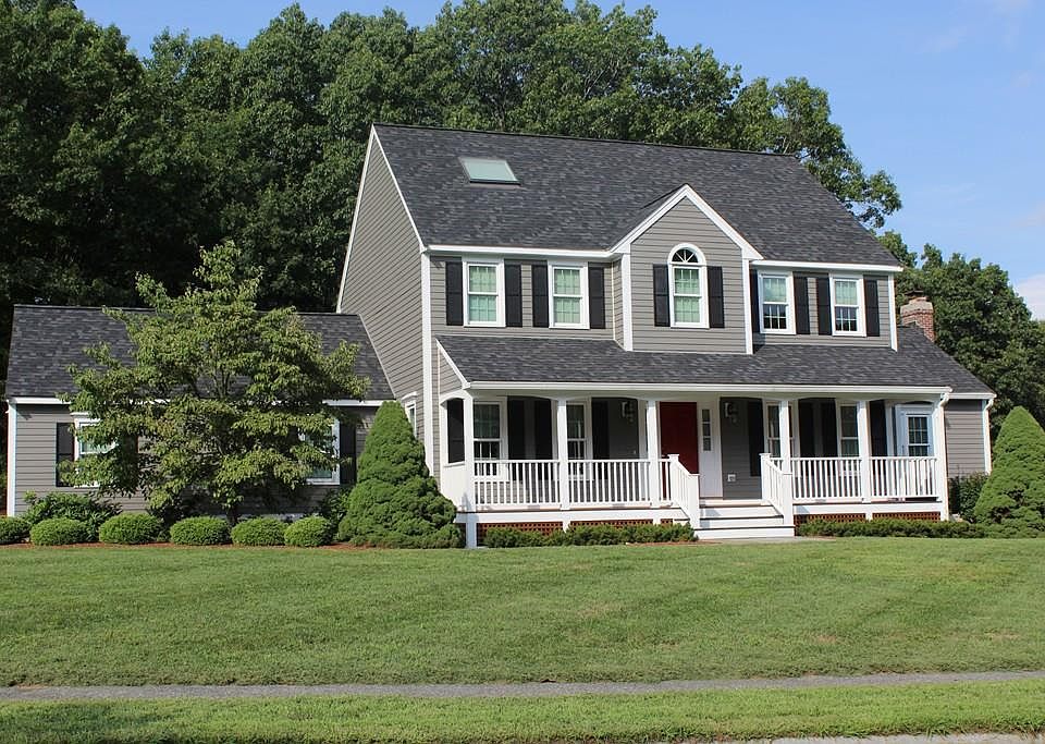 2nd image of 32 Chicory Rd