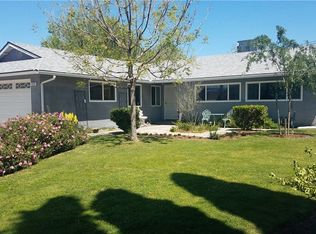 920 Gaye Cir, Lemoore, CA 93245