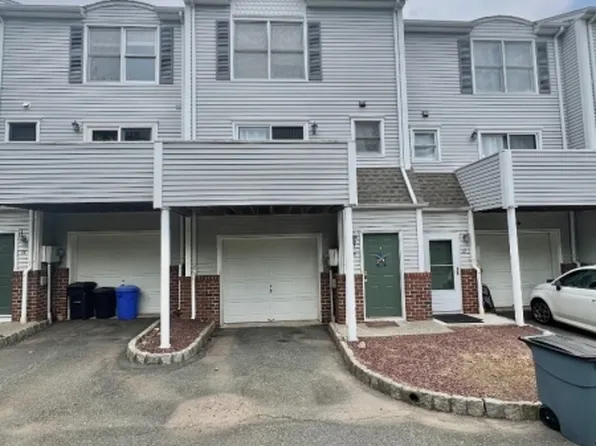 15 Woods Edge Rd #15, Rockaway Boro, NJ 07866