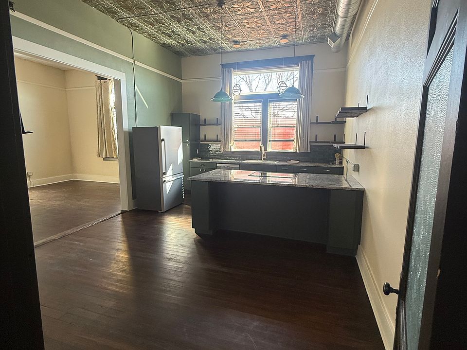 1st image of 109 E Cherokee Ave #4