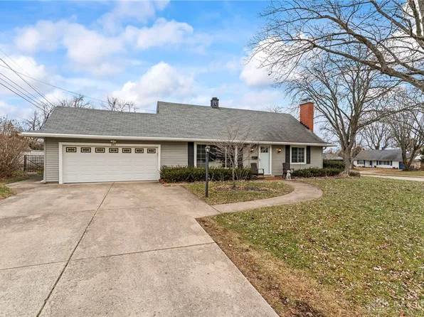 861 Gardner Rd, Dayton, OH 45429