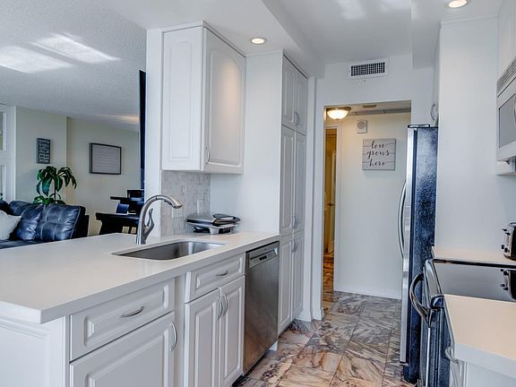 Home For Sale In Crystal Tower