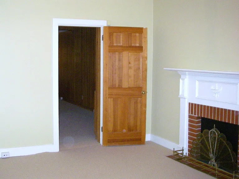 Fireplace is decorative only