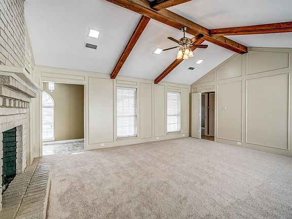 4th image of 6933 Robin Willow Dr