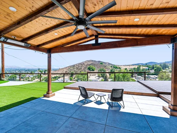 604 Hudspeth St, Simi Valley, CA 93065