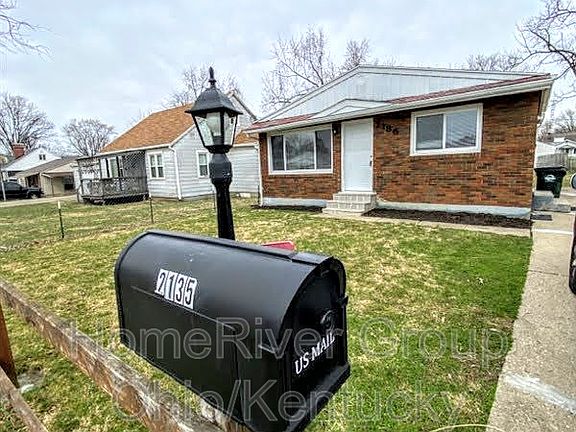 2nd image of 2135 Blake Ave