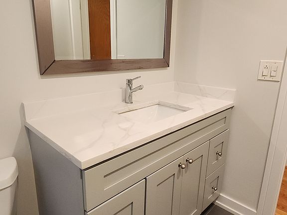 5th image of 8613 W Summerdale Ave #1A