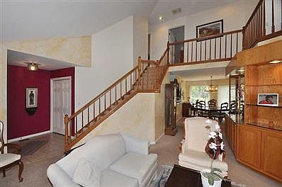 5th image of 1708 Landcaster Ct