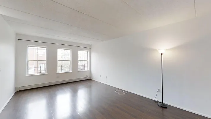 Rented by Keller Williams NYC | media 19
