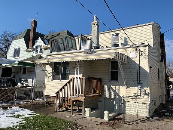 Back of House & Upper Deck