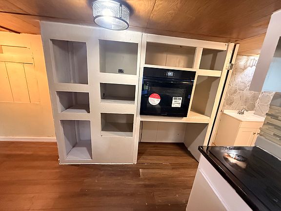 4th image of 35132 Baxley Dr