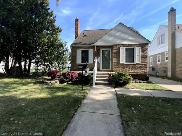 19524 Hanna St, Melvindale, MI 48122