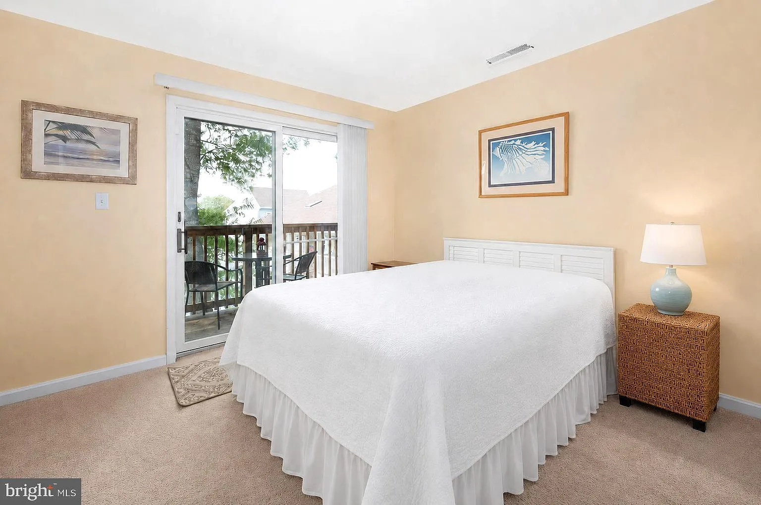 2 bed, 862 sqft, $2,300 — Photo 4