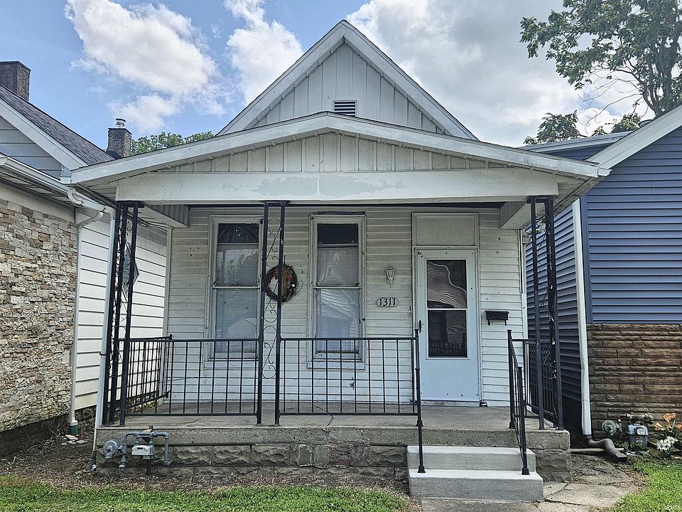 1st image of 1311 E Walnut St