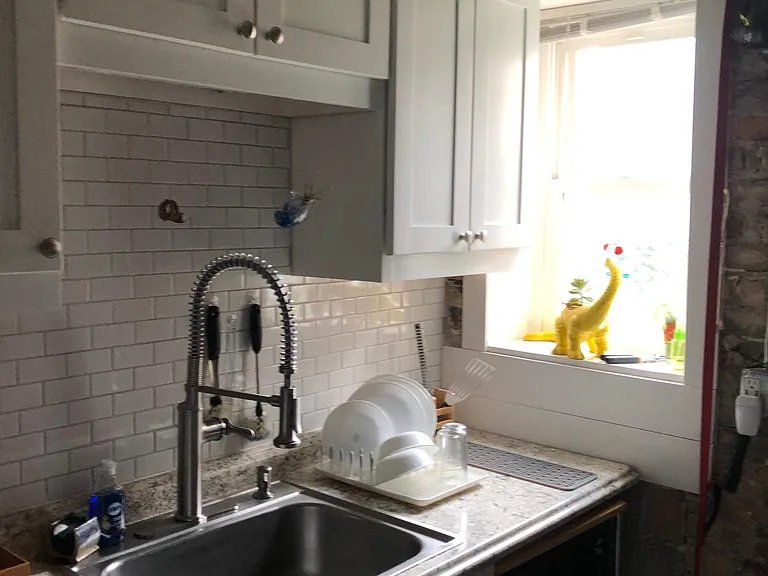 468 N Artesian Ave #1 — Photo 14