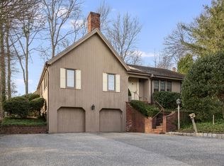 13 Comly Ave, Greenwich, CT 06831