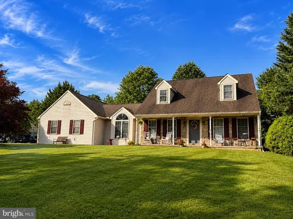 110 Pickering Ln, Nottingham, PA 19362