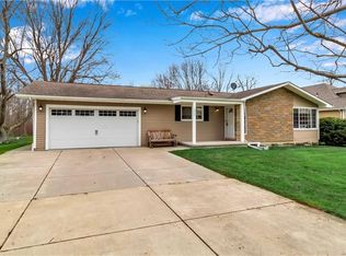 233 Ransom Rd, Lancaster, NY 14086