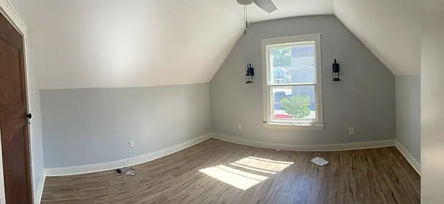 353 Freyling Pl SE — Photo 34
