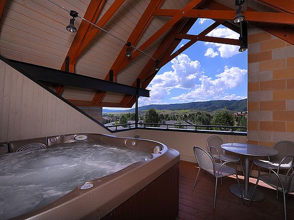 4th image of 2887 Blackhawk Ct #Unit 10