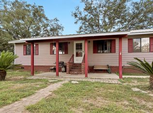 305 Woodland Rd, Southport, FL 32409