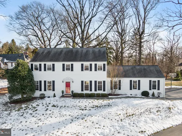 440 Donalyn Ln, Berwyn, PA 19312