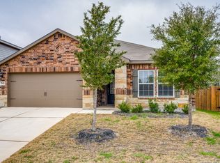 7945 Cactus Plum Dr, San Antonio, TX 78254