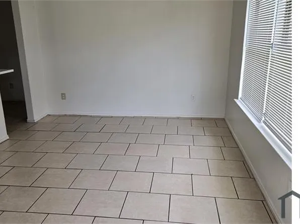 2630 Cottonwood Mnr #2630, Balch Springs, TX 75180