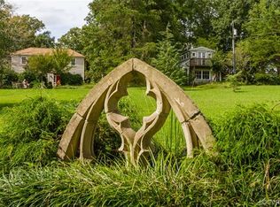 5300 Barham Rd, Barhamsville, VA 23011