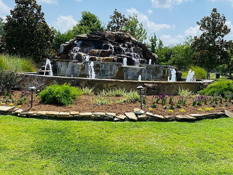 105 Turnmill Dr — Photo 32