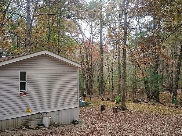 7033 Talahatchie Dr, Crossville, TN 38572