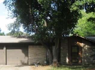1415 Montclair St, Arlington, TX 76015