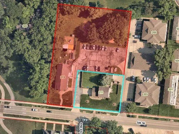 211 & 213 5th St, Coralville, IA 52241