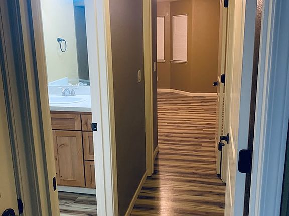 Master bed/ bath hallway unit A