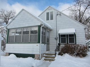 1211 2nd St NE, Rochester, MN 55906